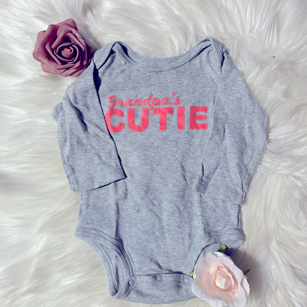 ✨Carter’s 6 Months Grandpas Cutie Gray Long Sleeve Onesie✨